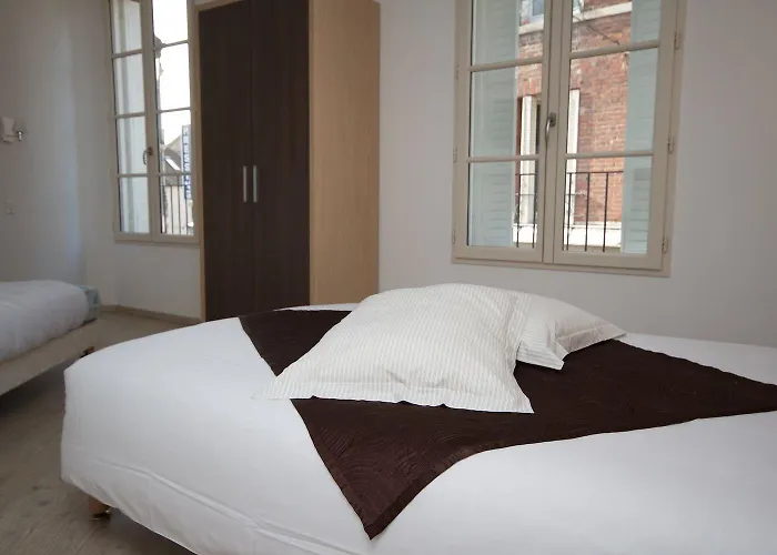 Le Magellan Hotel 2*