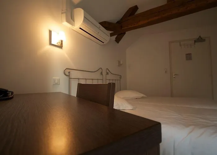 Le Magellan Hotel 2*